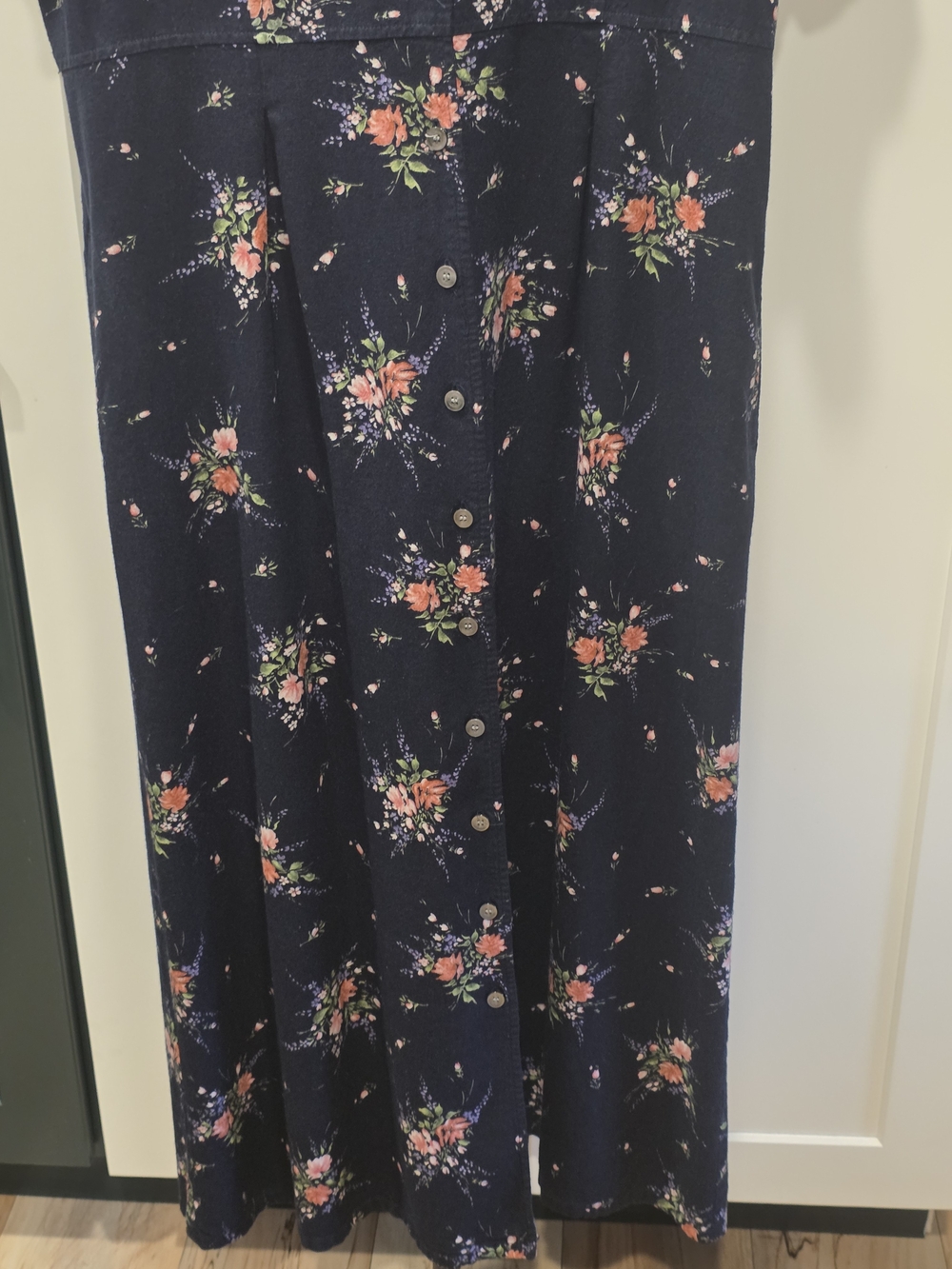 Liz Claiborne Navy Floral Maxi Dress with Button Front - Picture 6 of 10